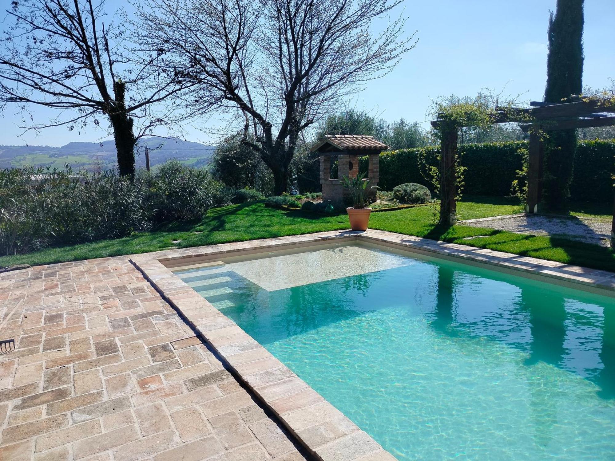 Ca' Le Cerque, Villa Surrounded By The Marche Nature ฟอสซอมโบรเน ภายนอก รูปภาพ